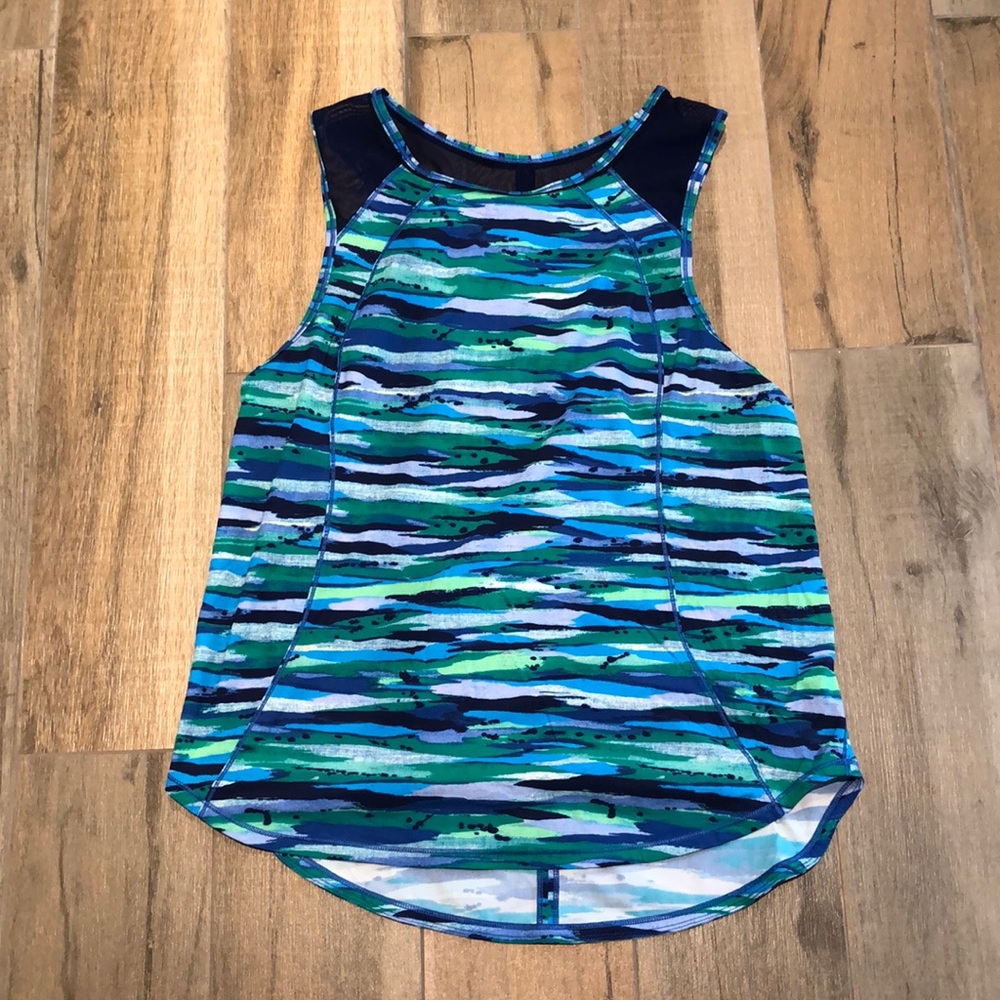 Lululemon tank